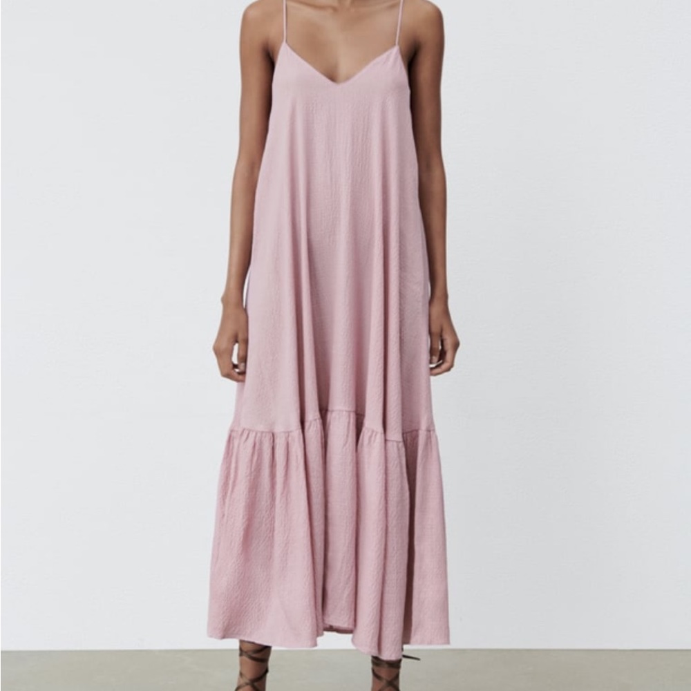 Beautiful light weight spaghetti strap light purple dress